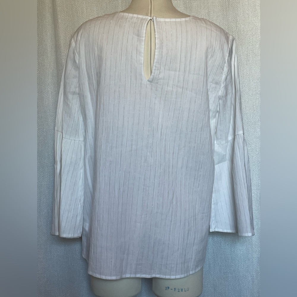 Michael Kors blouse. - Picture 3 of 7